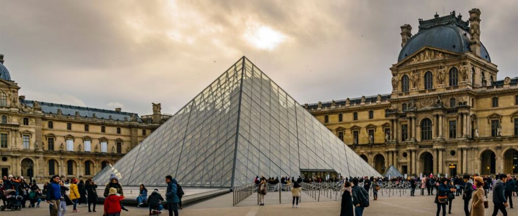 gratis_louvre